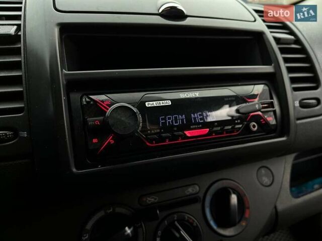 Серый Ниссан Ноут, объемом двигателя 1.39 л и пробегом 204 тыс. км за 4990 $, фото 20 на Automoto.ua