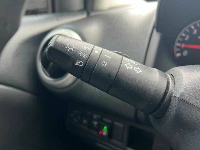 Серый Ниссан Ноут, объемом двигателя 1.4 л и пробегом 204 тыс. км за 5490 $, фото 17 на Automoto.ua