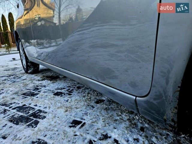 Серый Ниссан Ноут, объемом двигателя 1.2 л и пробегом 191 тыс. км за 6900 $, фото 95 на Automoto.ua