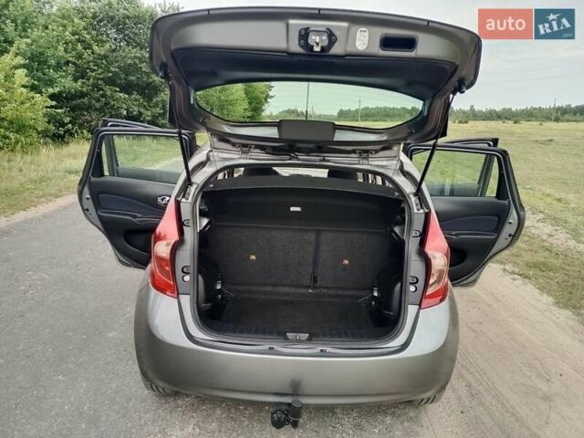 Ниссан Ноут 2014 в Бродах на Automoto.ua Серый Ниссан Ноут, объемом двигателя 1.5 л и пробегом 219 тыс. км за 8350 $, фото 31 на Automoto.ua