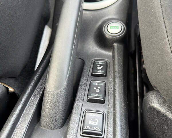 Сірий Ніссан Ноут, об'ємом двигуна 1.2 л та пробігом 156 тис. км за 7100 $, фото 32 на Automoto.ua