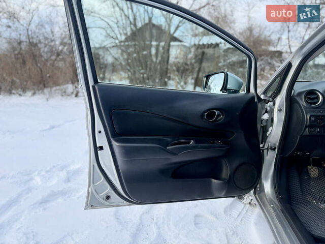 Сірий Ніссан Ноут, об'ємом двигуна 1.2 л та пробігом 156 тис. км за 7100 $, фото 26 на Automoto.ua