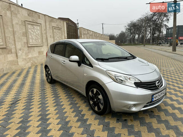 Серый Ниссан Ноут, объемом двигателя 1.2 л и пробегом 27 тыс. км за 7400 $, фото 16 на Automoto.ua