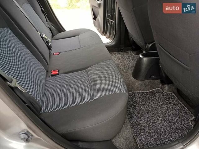 Ниссан Ноут 2014 в Бродах на Automoto.ua Серый Ниссан Ноут, объемом двигателя 1.5 л и пробегом 219 тыс. км за 8350 $, фото 19 на Automoto.ua