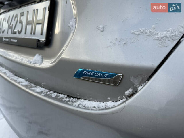 Сірий Ніссан Ноут, об'ємом двигуна 1.2 л та пробігом 156 тис. км за 7100 $, фото 48 на Automoto.ua