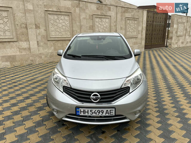 Серый Ниссан Ноут, объемом двигателя 1.2 л и пробегом 27 тыс. км за 7400 $, фото 10 на Automoto.ua
