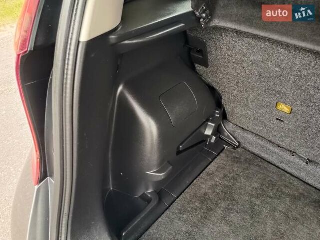 Ниссан Ноут 2014 в Бродах на Automoto.ua Серый Ниссан Ноут, объемом двигателя 1.5 л и пробегом 219 тыс. км за 8350 $, фото 33 на Automoto.ua