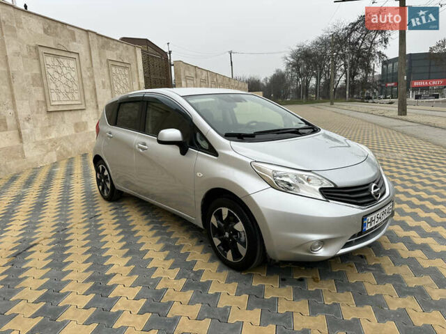 Серый Ниссан Ноут, объемом двигателя 1.2 л и пробегом 27 тыс. км за 7400 $, фото 15 на Automoto.ua