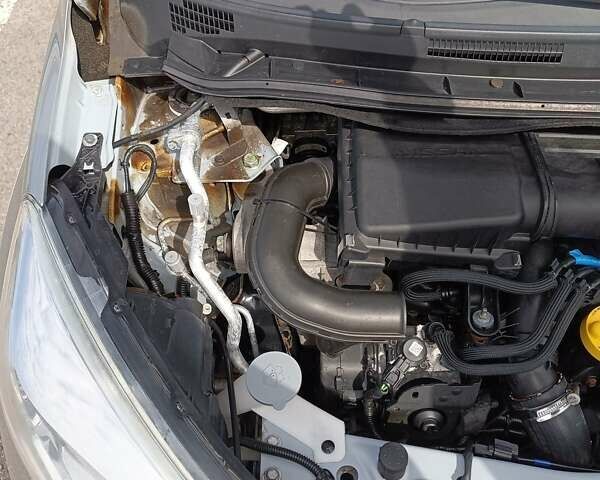 Серый Ниссан Ноут, объемом двигателя 1.5 л и пробегом 202 тыс. км за 8100 $, фото 28 на Automoto.ua