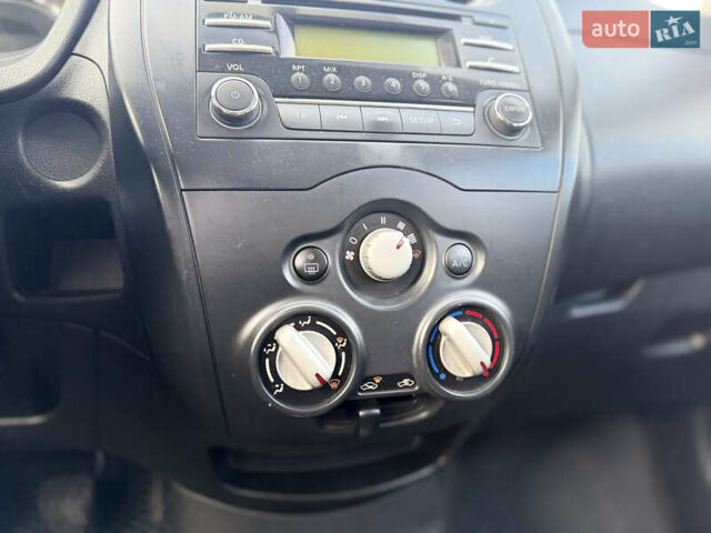 Сірий Ніссан Ноут, об'ємом двигуна 1.2 л та пробігом 156 тис. км за 7100 $, фото 35 на Automoto.ua