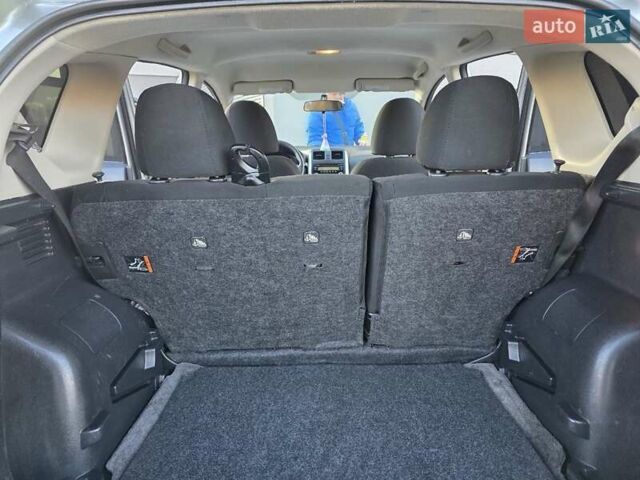 Сірий Ніссан Ноут, об'ємом двигуна 1.6 л та пробігом 149 тис. км за 7500 $, фото 40 на Automoto.ua