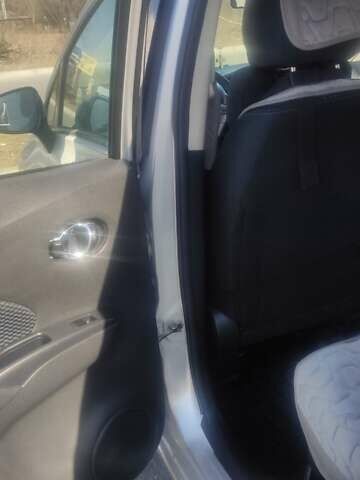 Серый Ниссан Ноут, объемом двигателя 1.6 л и пробегом 180 тыс. км за 7200 $, фото 12 на Automoto.ua