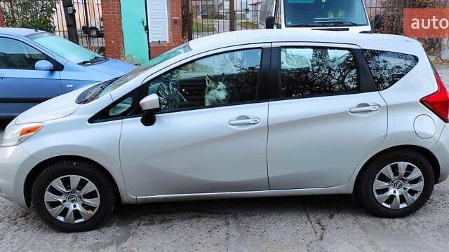 Серый Ниссан Ноут, объемом двигателя 1.6 л и пробегом 180 тыс. км за 7200 $, фото 4 на Automoto.ua