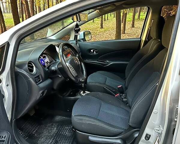 Сірий Ніссан Ноут, об'ємом двигуна 1.6 л та пробігом 92 тис. км за 7250 $, фото 6 на Automoto.ua