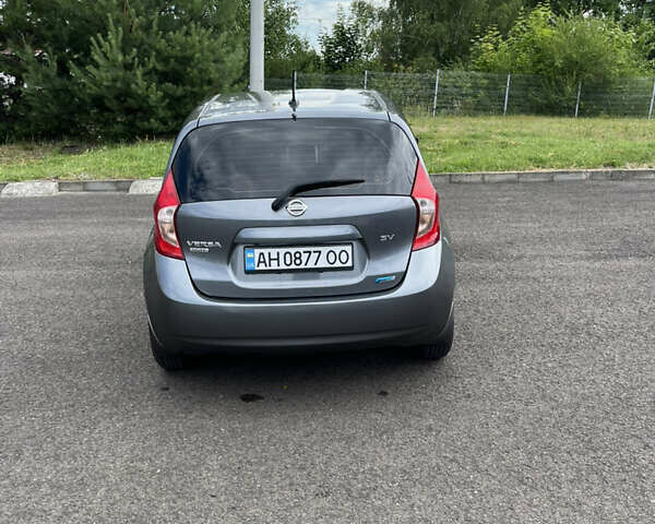 Сірий Ніссан Ноут, об'ємом двигуна 1.6 л та пробігом 138 тис. км за 7000 $, фото 4 на Automoto.ua
