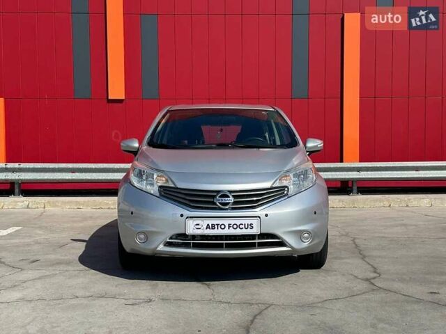 Сірий Ніссан Ноут, об'ємом двигуна 1.6 л та пробігом 175 тис. км за 7790 $, фото 2 на Automoto.ua
