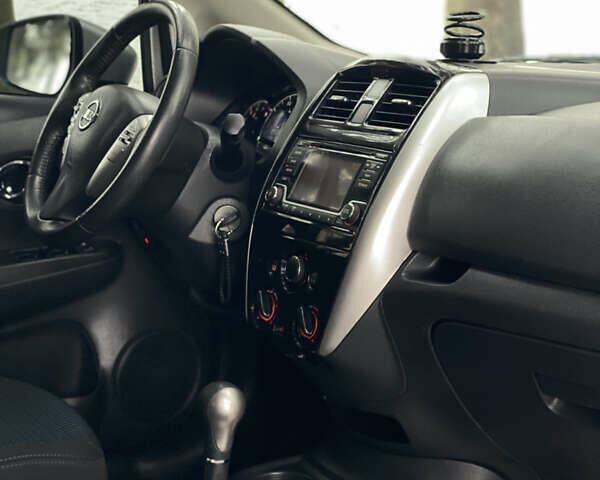 Сірий Ніссан Ноут, об'ємом двигуна 1.6 л та пробігом 170 тис. км за 8350 $, фото 22 на Automoto.ua