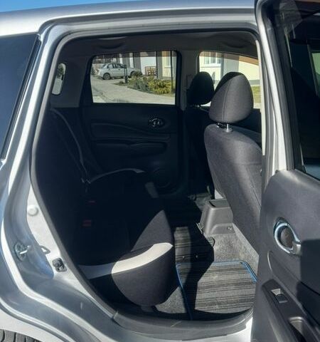 Серый Ниссан Ноут, объемом двигателя 1.2 л и пробегом 93 тыс. км за 10500 $, фото 6 на Automoto.ua