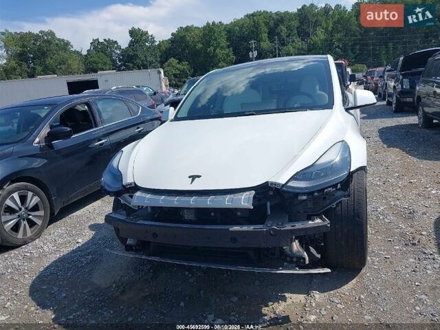 Сірий Ніссан Ноут, об'ємом двигуна 1.2 л та пробігом 42 тис. км за 10900 $, фото 23 на Automoto.ua