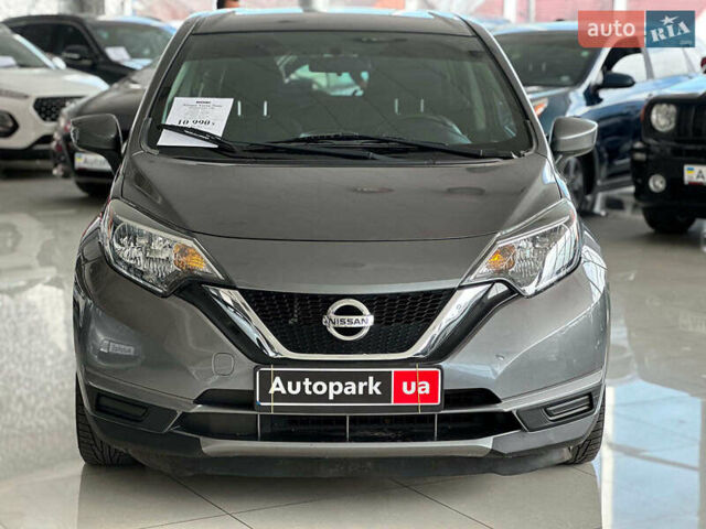 Сірий Ніссан Ноут, об'ємом двигуна 1.6 л та пробігом 92 тис. км за 10940 $, фото 1 на Automoto.ua