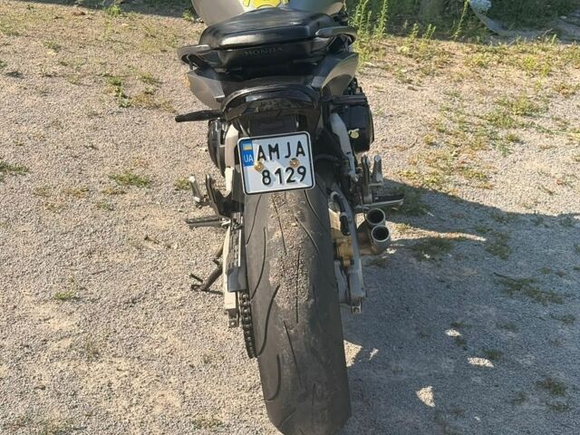 Сірий Ніссан Ноут, об'ємом двигуна 1.2 л та пробігом 42 тис. км за 10900 $, фото 85 на Automoto.ua