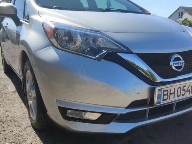Сірий Ніссан Ноут, об'ємом двигуна 1.6 л та пробігом 95 тис. км за 9300 $, фото 15 на Automoto.ua