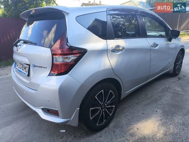 Серый Ниссан Ноут, объемом двигателя 1.2 л и пробегом 55 тыс. км за 12400 $, фото 26 на Automoto.ua