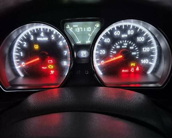 Сірий Ніссан Ноут, об'ємом двигуна 1.6 л та пробігом 137 тис. км за 7000 $, фото 5 на Automoto.ua