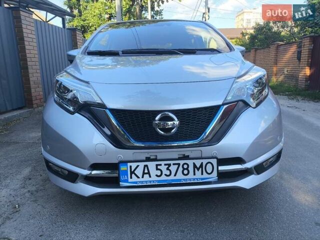 Серый Ниссан Ноут, объемом двигателя 1.2 л и пробегом 55 тыс. км за 12400 $, фото 22 на Automoto.ua