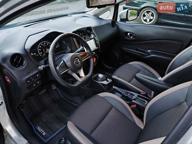 Серый Ниссан Ноут, объемом двигателя 1.2 л и пробегом 55 тыс. км за 12400 $, фото 3 на Automoto.ua