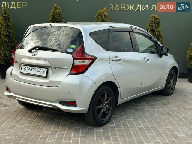 Сірий Ніссан Ноут, об'ємом двигуна 1.2 л та пробігом 88 тис. км за 10650 $, фото 11 на Automoto.ua