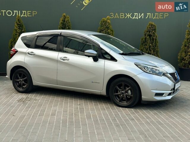 Сірий Ніссан Ноут, об'ємом двигуна 1.2 л та пробігом 88 тис. км за 10650 $, фото 8 на Automoto.ua