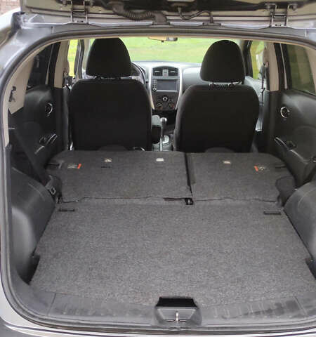 Серый Ниссан Ноут, объемом двигателя 1.6 л и пробегом 133 тыс. км за 11500 $, фото 9 на Automoto.ua