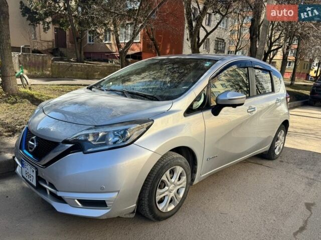 Серый Ниссан Ноут, объемом двигателя 1.2 л и пробегом 103 тыс. км за 11900 $, фото 1 на Automoto.ua