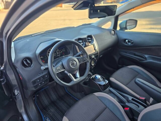 Сірий Ніссан Ноут, об'ємом двигуна 1.2 л та пробігом 81 тис. км за 12500 $, фото 8 на Automoto.ua