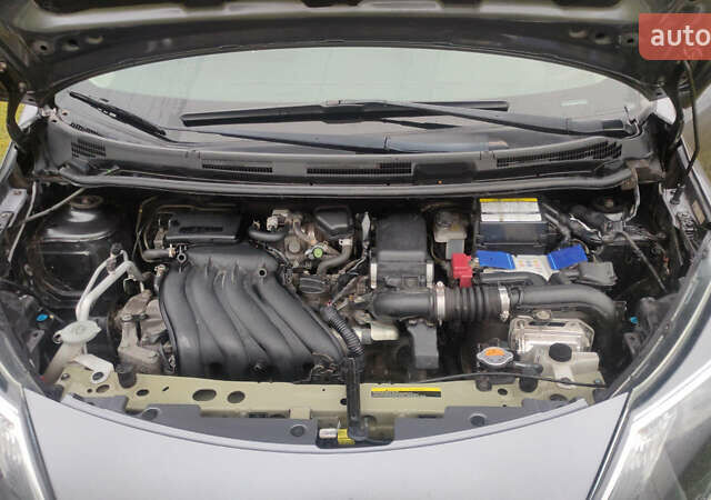 Серый Ниссан Ноут, объемом двигателя 1.6 л и пробегом 133 тыс. км за 11500 $, фото 4 на Automoto.ua