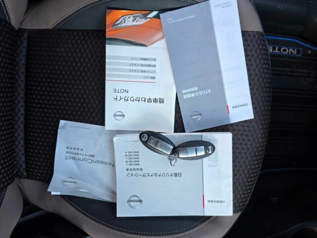 Сірий Ніссан Ноут, об'ємом двигуна 1.2 л та пробігом 81 тис. км за 12500 $, фото 20 на Automoto.ua