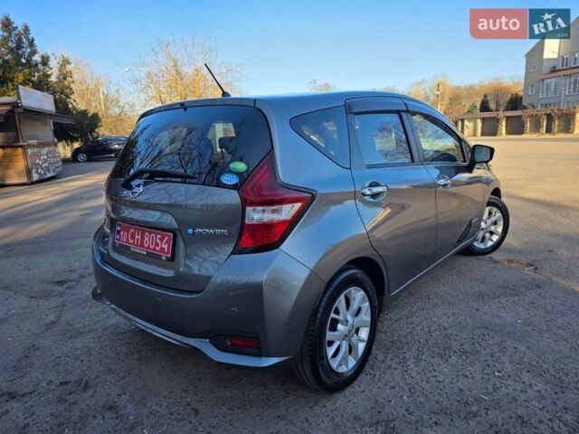 Серый Ниссан Ноут, объемом двигателя 1.2 л и пробегом 81 тыс. км за 12500 $, фото 20 на Automoto.ua