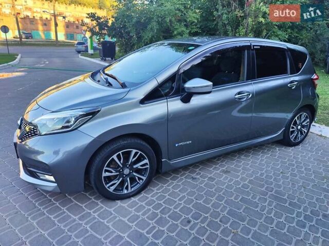 Серый Ниссан Ноут, объемом двигателя 1.2 л и пробегом 53 тыс. км за 13700 $, фото 13 на Automoto.ua