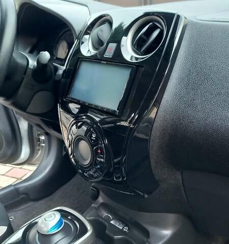 Серый Ниссан Ноут, объемом двигателя 1.2 л и пробегом 36 тыс. км за 12300 $, фото 13 на Automoto.ua