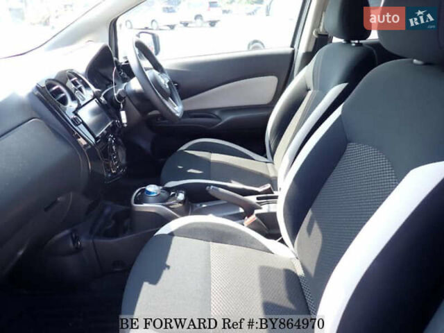 Серый Ниссан Ноут, объемом двигателя 1.2 л и пробегом 93 тыс. км за 10900 $, фото 40 на Automoto.ua