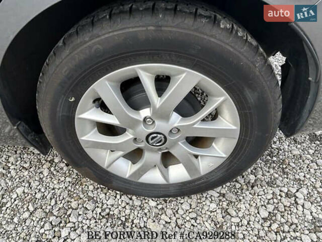 Сірий Ніссан Ноут, об'ємом двигуна 1.2 л та пробігом 31 тис. км за 12000 $, фото 9 на Automoto.ua