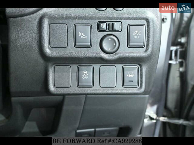 Сірий Ніссан Ноут, об'ємом двигуна 1.2 л та пробігом 31 тис. км за 12000 $, фото 49 на Automoto.ua