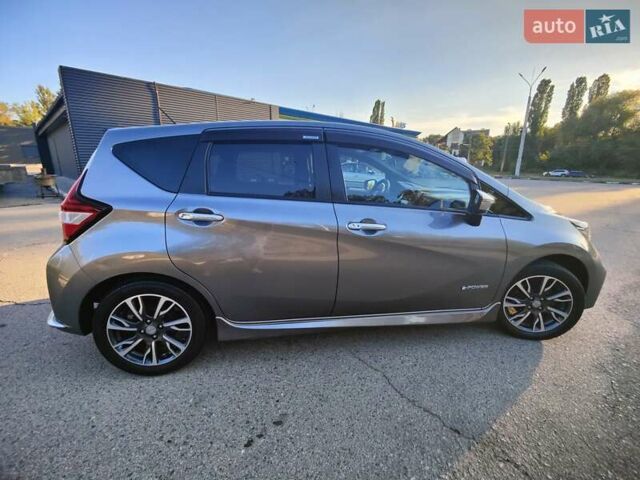 Серый Ниссан Ноут, объемом двигателя 1.2 л и пробегом 53 тыс. км за 13700 $, фото 10 на Automoto.ua