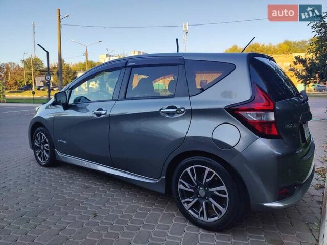 Серый Ниссан Ноут, объемом двигателя 1.2 л и пробегом 53 тыс. км за 13700 $, фото 7 на Automoto.ua