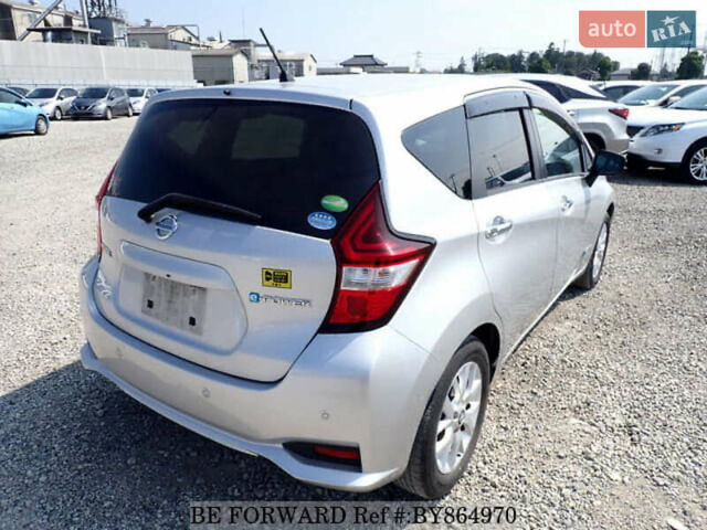 Серый Ниссан Ноут, объемом двигателя 1.2 л и пробегом 93 тыс. км за 10900 $, фото 4 на Automoto.ua