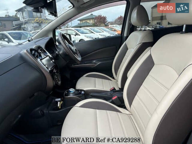 Сірий Ніссан Ноут, об'ємом двигуна 1.2 л та пробігом 31 тис. км за 12000 $, фото 26 на Automoto.ua