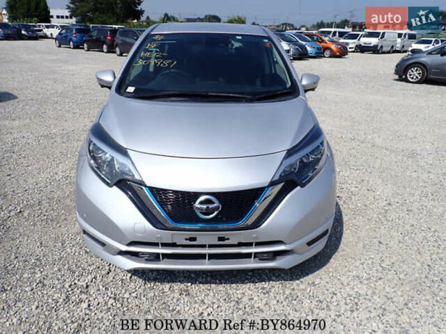 Серый Ниссан Ноут, объемом двигателя 1.2 л и пробегом 93 тыс. км за 10900 $, фото 3 на Automoto.ua