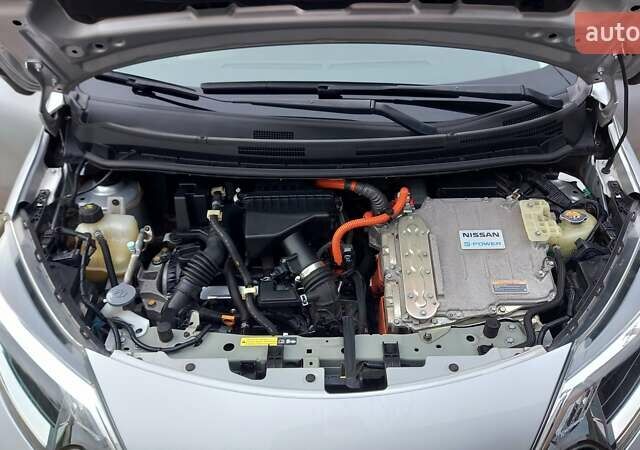Серый Ниссан Ноут, объемом двигателя 1.2 л и пробегом 36 тыс. км за 12300 $, фото 21 на Automoto.ua