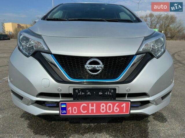 Серый Ниссан Ноут, объемом двигателя 1.2 л и пробегом 94 тыс. км за 12900 $, фото 1 на Automoto.ua